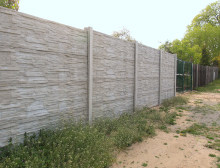 Montáž betonového plotu – Nekmíř Montáž betonového plotu – Nekmíř